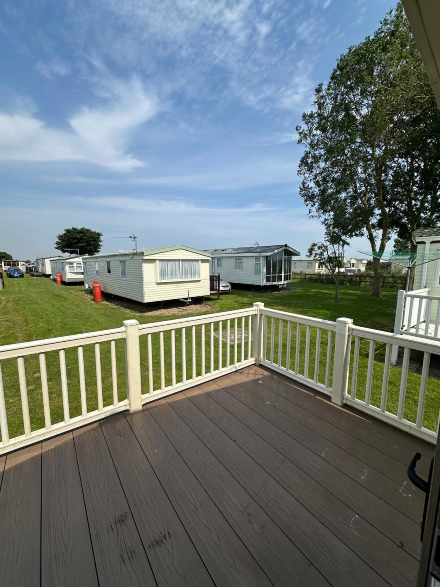 8 Berth Waterside Santanavan 8 C22 *