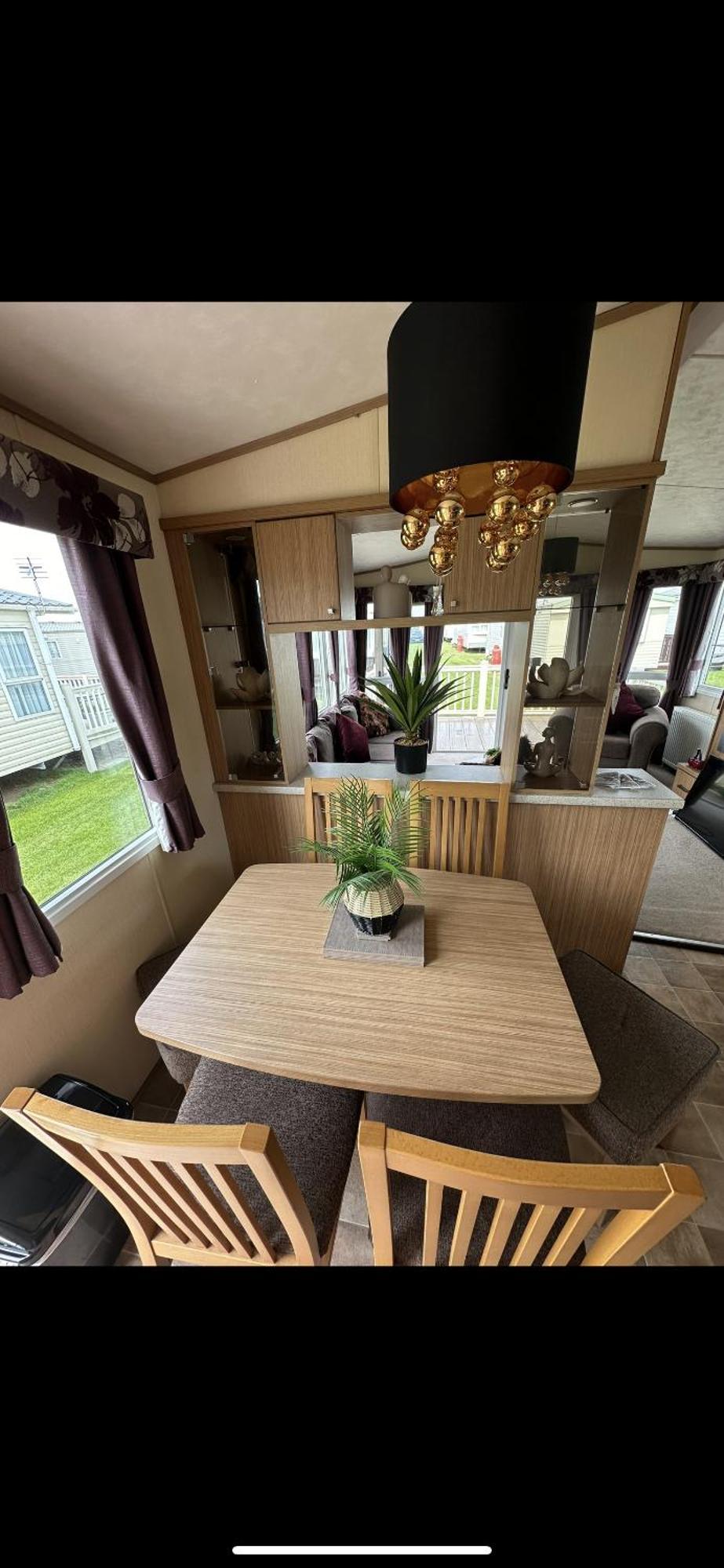 8 Berth Waterside Santanavan 8 C22 *