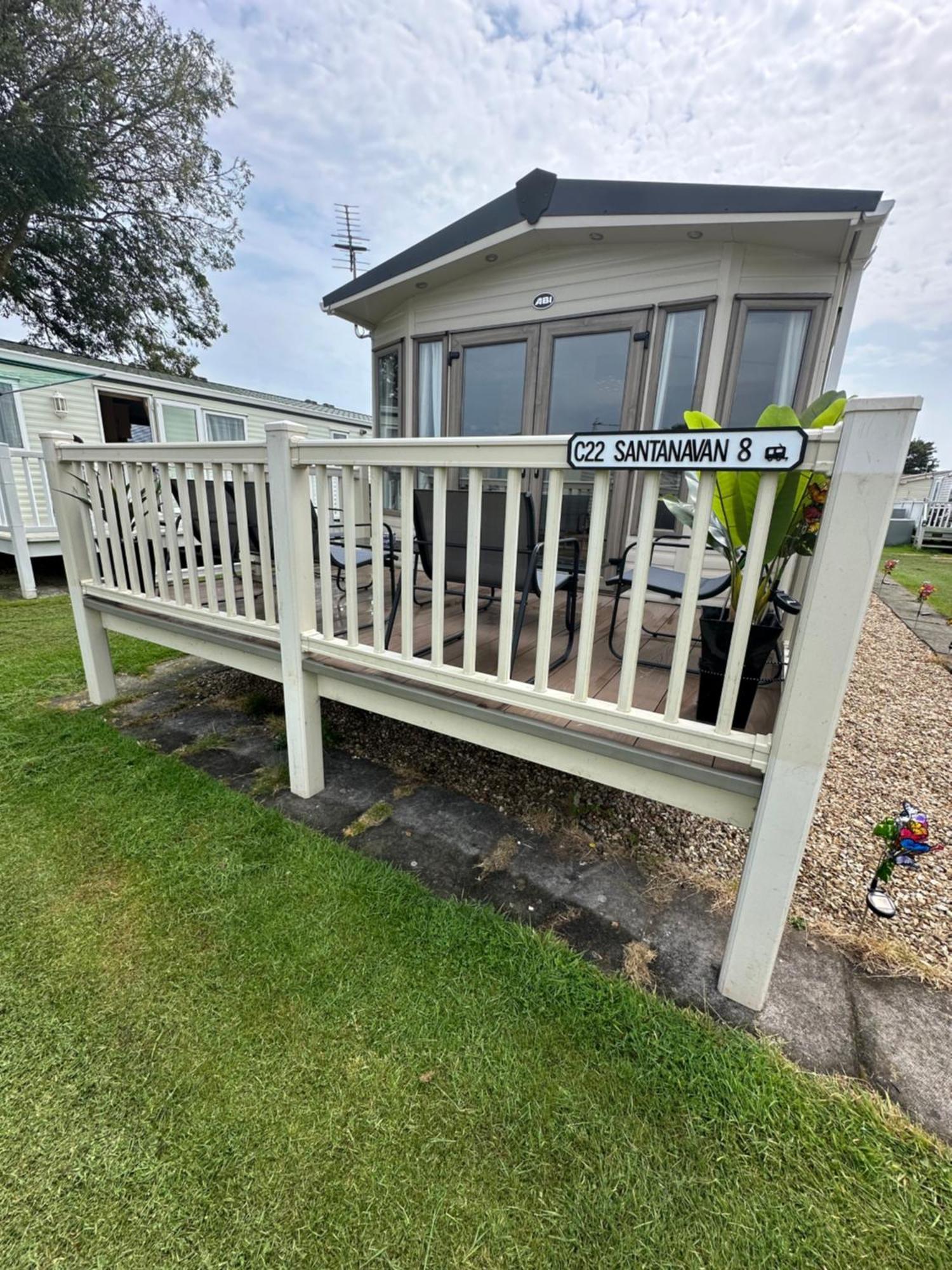 8 Berth Waterside Santanavan 8 C22 *